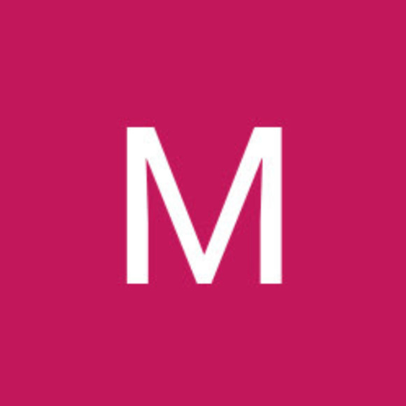 Meet your Posher, Marta - Picture 1 of 1